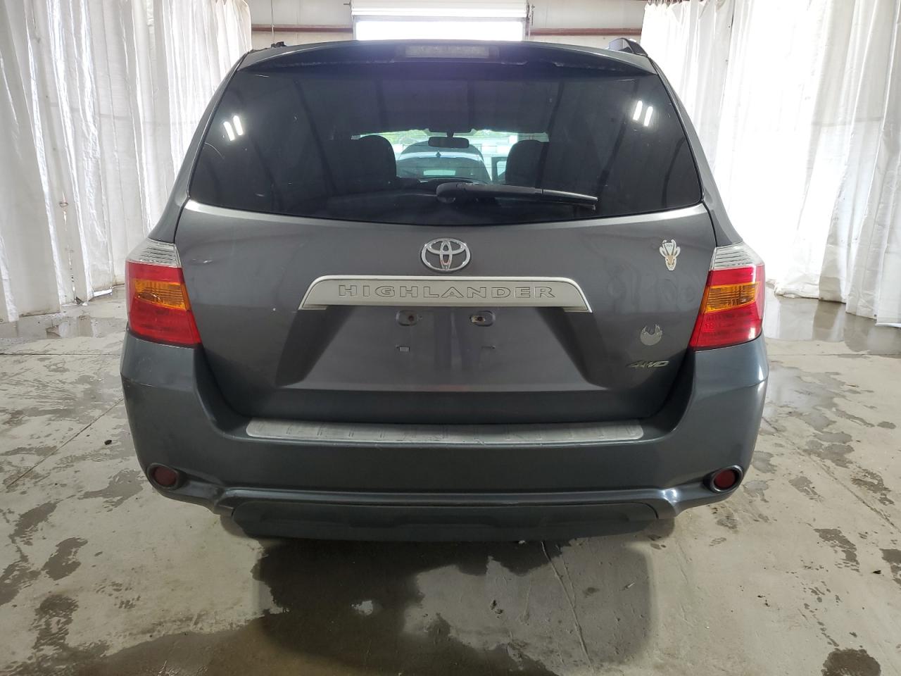 2010 Toyota Highlander VIN 5TDBK3EH7AS017430 Copart auction photo, side damage thumbnail 6