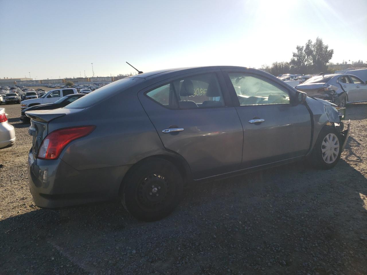 2016 Nissan Versa VIN 3N1CN7AP6GL856910 Copart auction photo, front end / side damage thumbnail 3