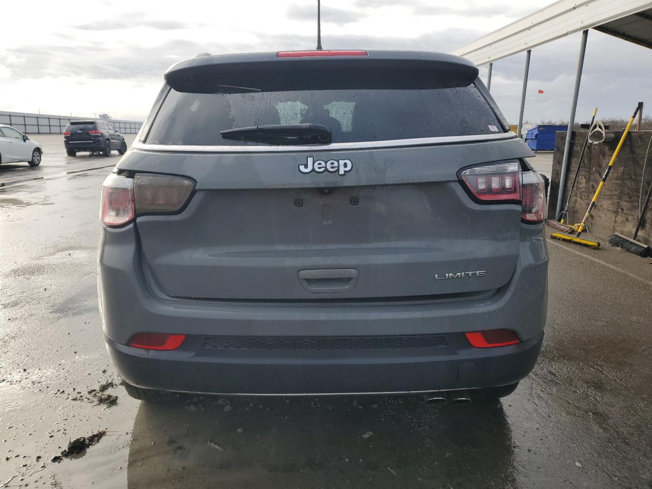 2019 Jeep Compass VIN 3C4NJCCB1KT814763 Copart auction photo, vandalism / rollover damage thumbnail 6