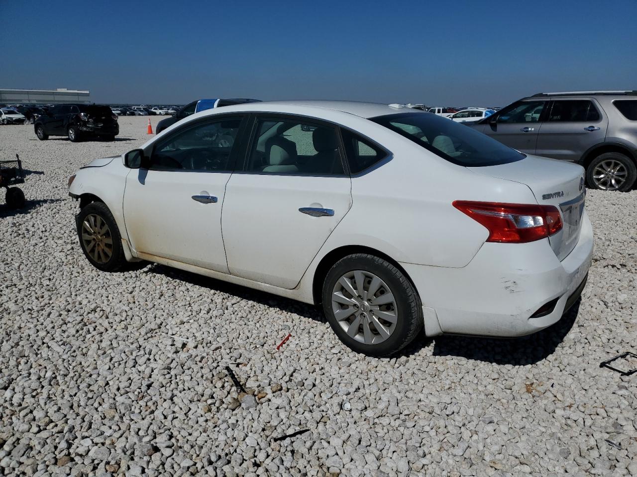 2016 Nissan Sentra VIN 3N1AB7AP3GY227723 Copart auction photo, front end damage thumbnail 2