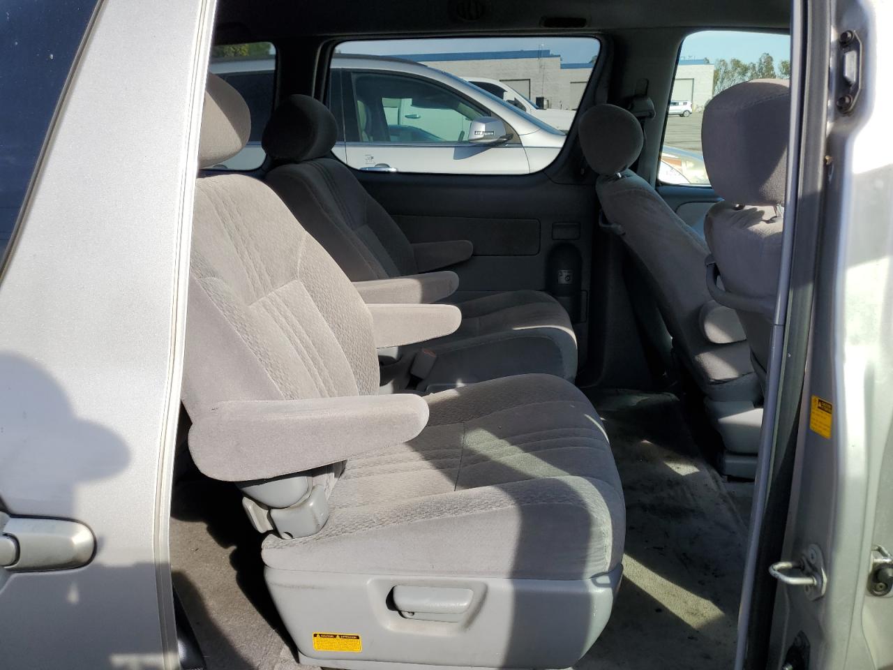 2003 Toyota Sienna VIN 4T3ZF19C03U527223 Copart auction photo, side / rear end damage thumbnail 11