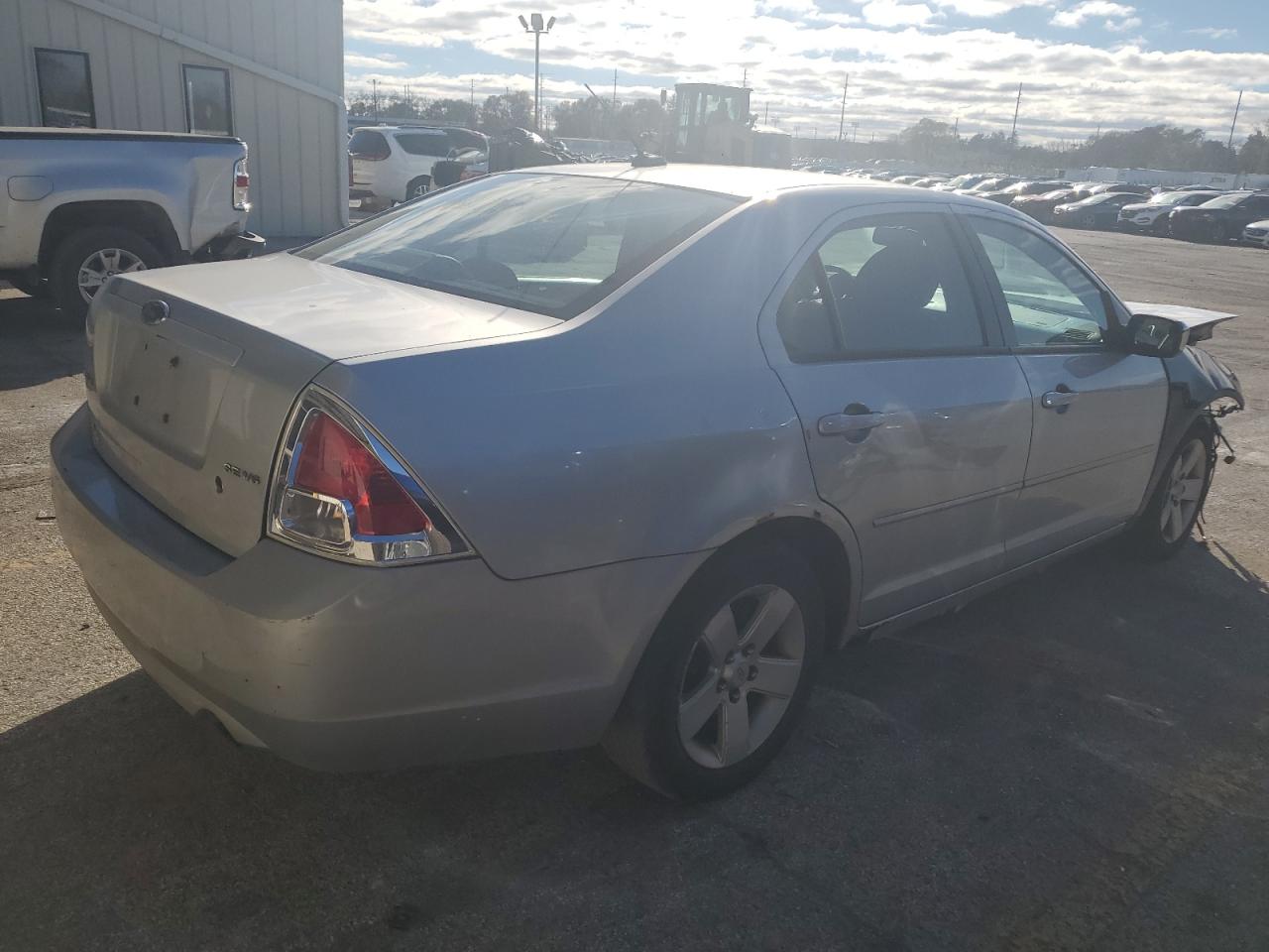 2009 Ford Fusion VIN 3FAHP071X9R112417 Copart auction photo, front end damage thumbnail 3