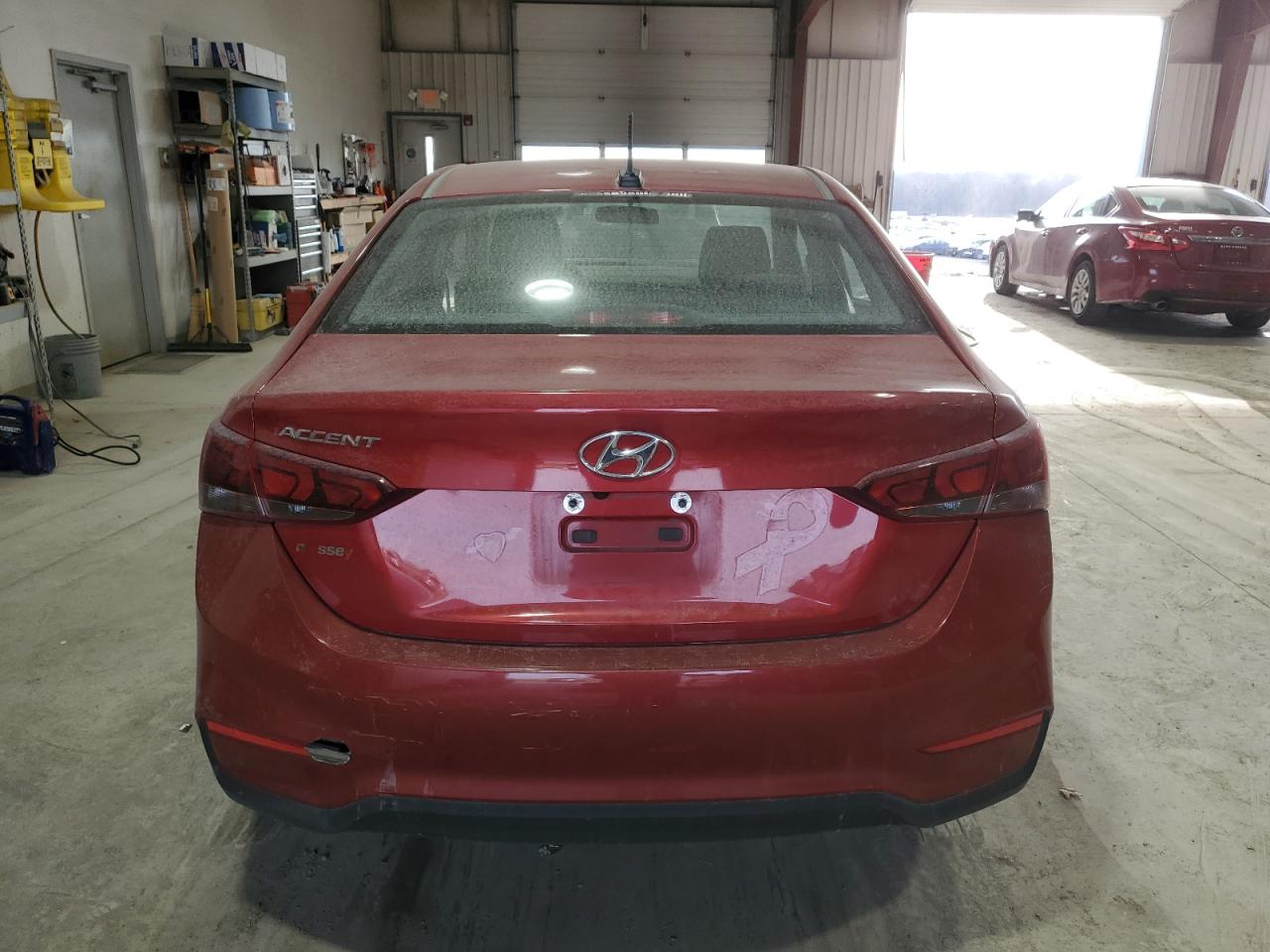 2018 Hyundai Accent VIN 3KPC24A33JE024325 Copart auction photo, side / front end damage thumbnail 6