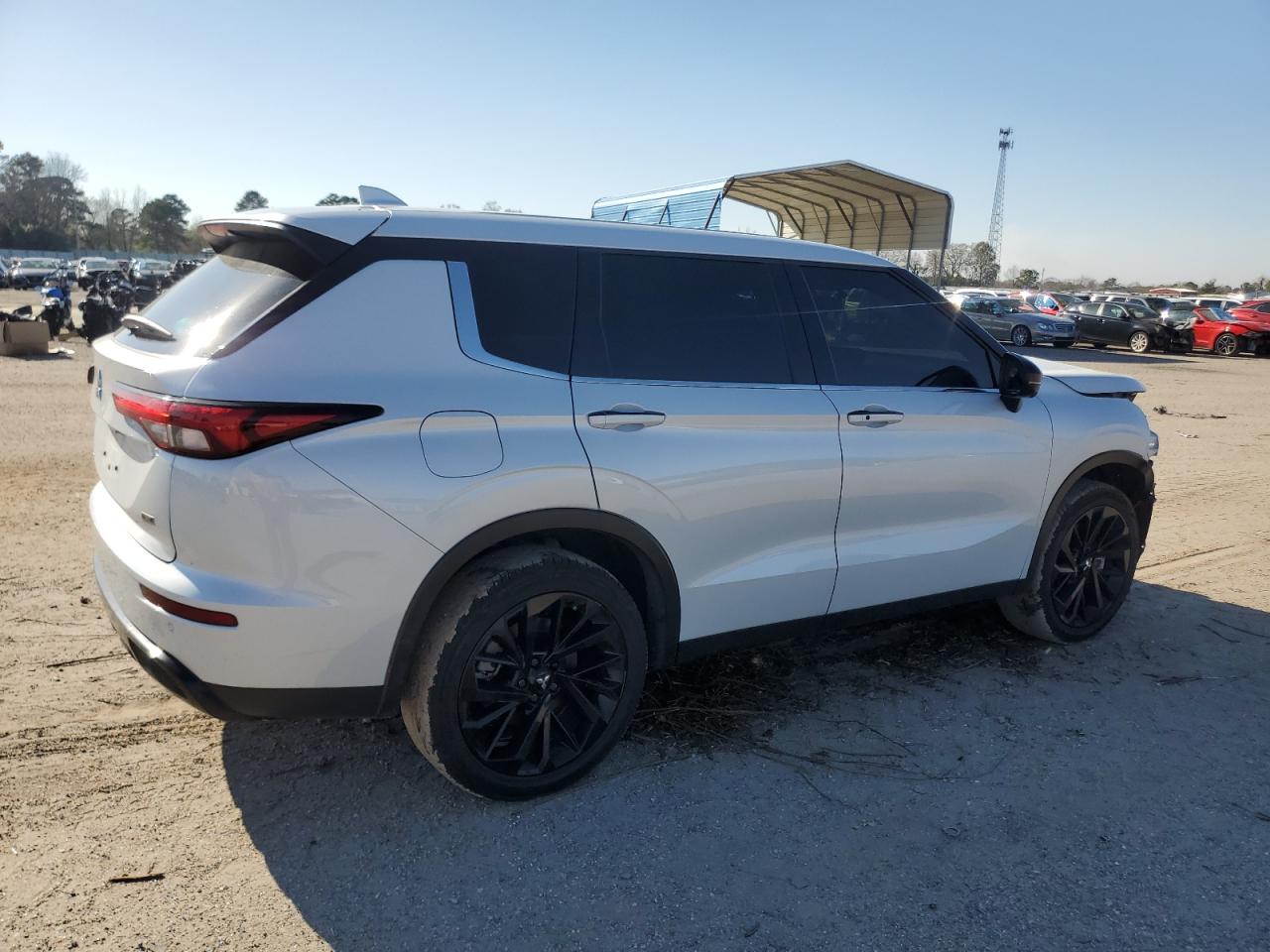 2023 Mitsubishi Outlander VIN JA4J3UA81PZ042409 Copart auction photo, front end damage thumbnail 3