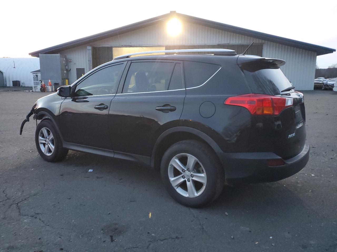 2014 Toyota RAV 4 VIN 2T3WFREV9EW075560 Copart auction photo, front end / side damage thumbnail 2