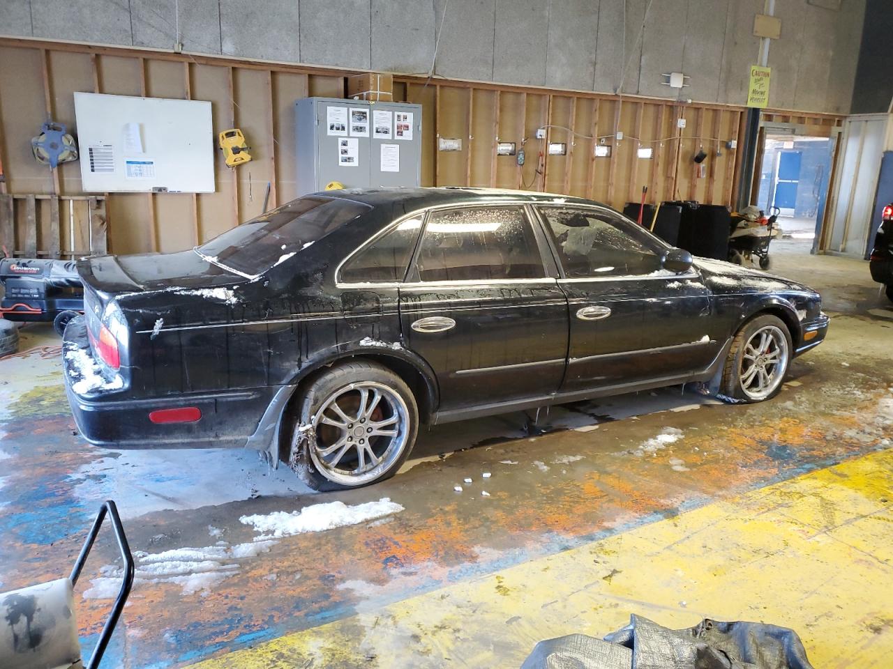 1992 Infiniti Q45 VIN JNKNG01C2NM210544 Copart auction photo, top/roof / undercarriage damage thumbnail 3