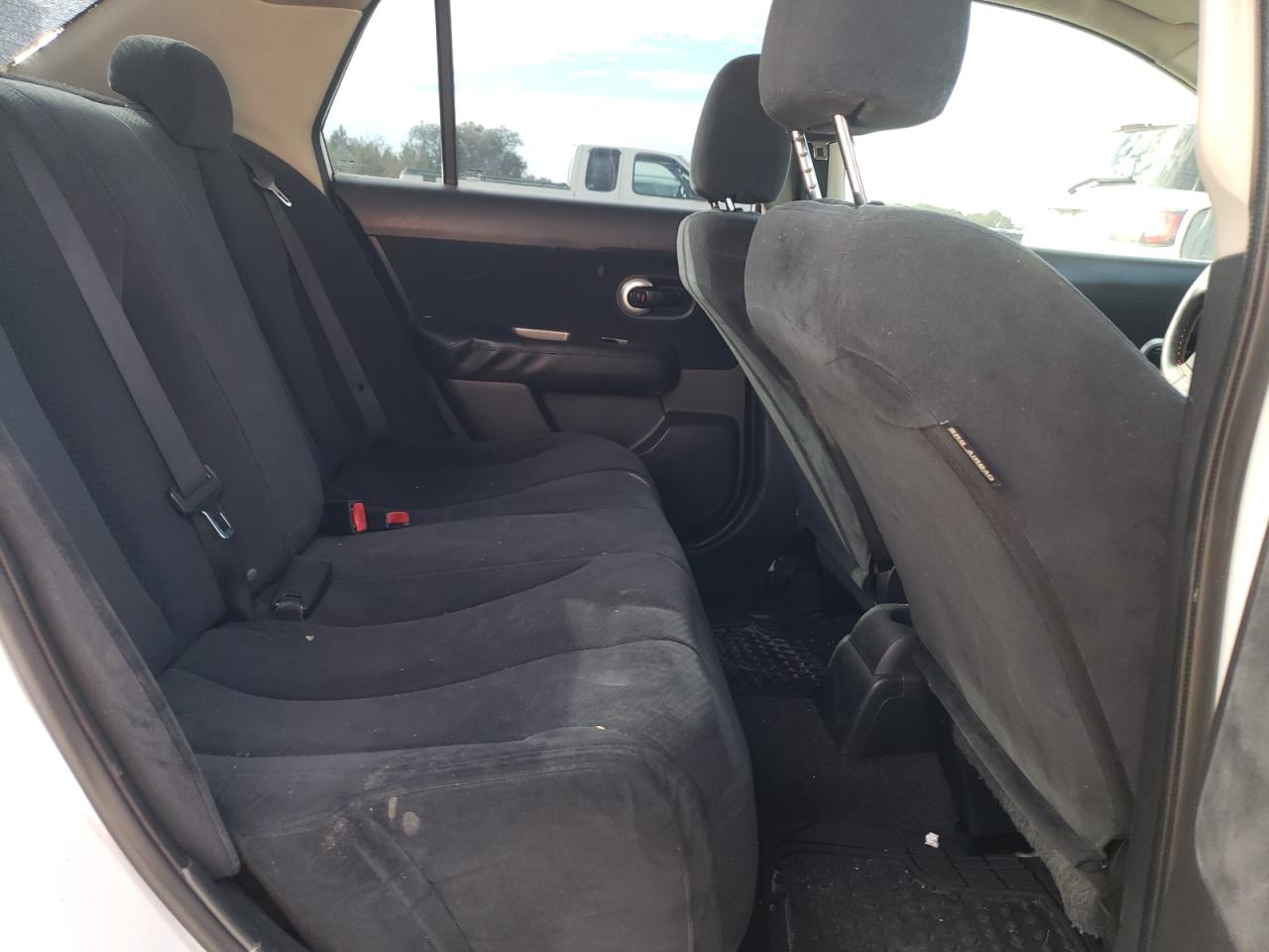 2010 Nissan Versa VIN 3N1BC1AP2AL356491 Copart auction photo, rear end / minor dent/scratches damage thumbnail 10
