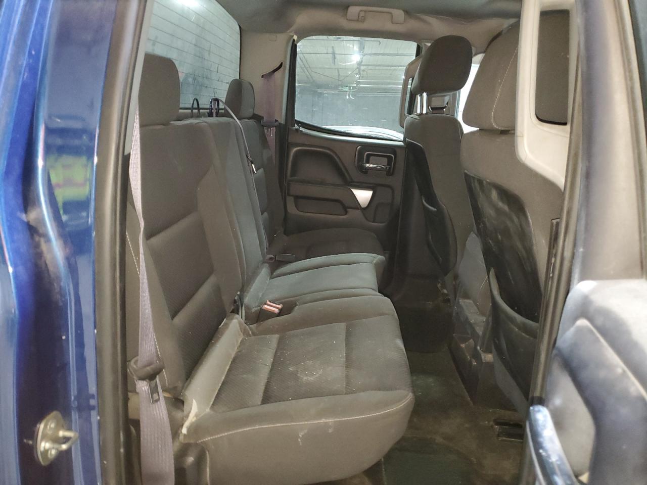 2015 Chevrolet Silverado VIN 1GCRCREC5FZ184992 Copart auction photo, all over damage thumbnail 11