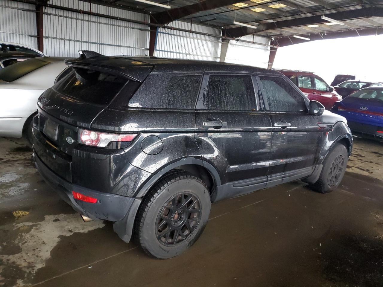 2016 Land Rover Range Rover VIN SALVR2BG1GH098736 Copart auction photo, side damage thumbnail 3