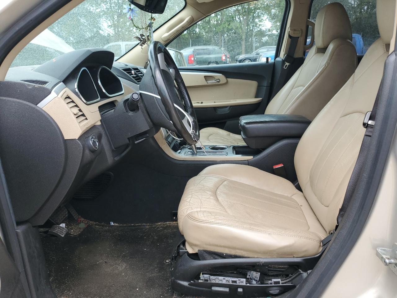 2012 Chevrolet Traverse VIN 1GNKVLED3CJ205213 Copart auction photo, front end / minor dent/scratches damage thumbnail 7