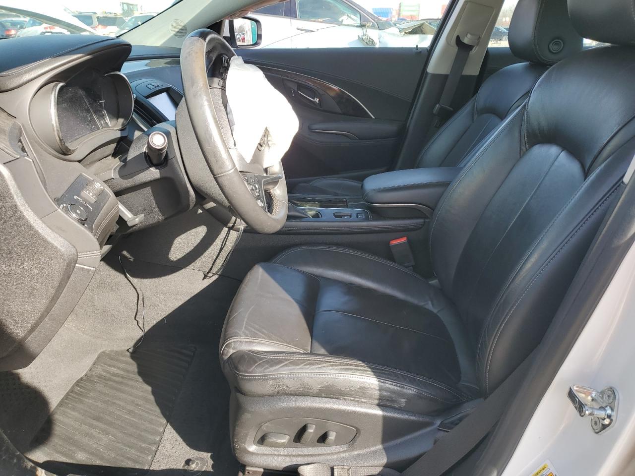2016 Buick LaCrosse VIN 1G4GC5G30GF112013 Copart auction photo, front end damage thumbnail 7