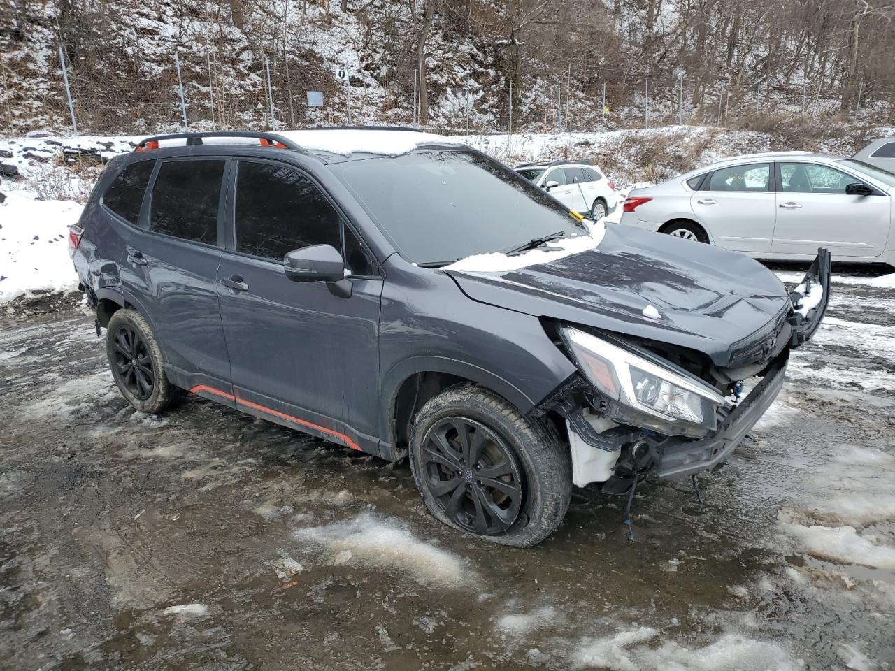 2020 Subaru Forester VIN JF2SKARC3LH457298 Copart auction photo, front end / all over damage thumbnail 4