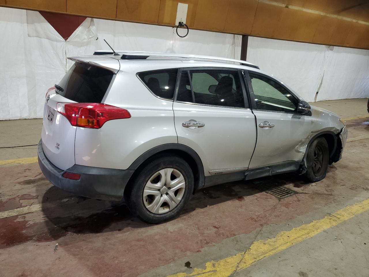 2015 Toyota RAV 4 VIN JTMBFREV1FJ039263 Copart auction photo, all over damage thumbnail 3