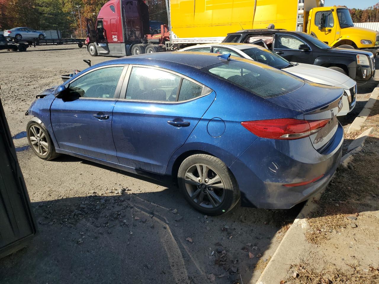 2018 Hyundai Elantra VIN 5NPD84LF8JH272687 Copart auction photo, front end damage thumbnail 2