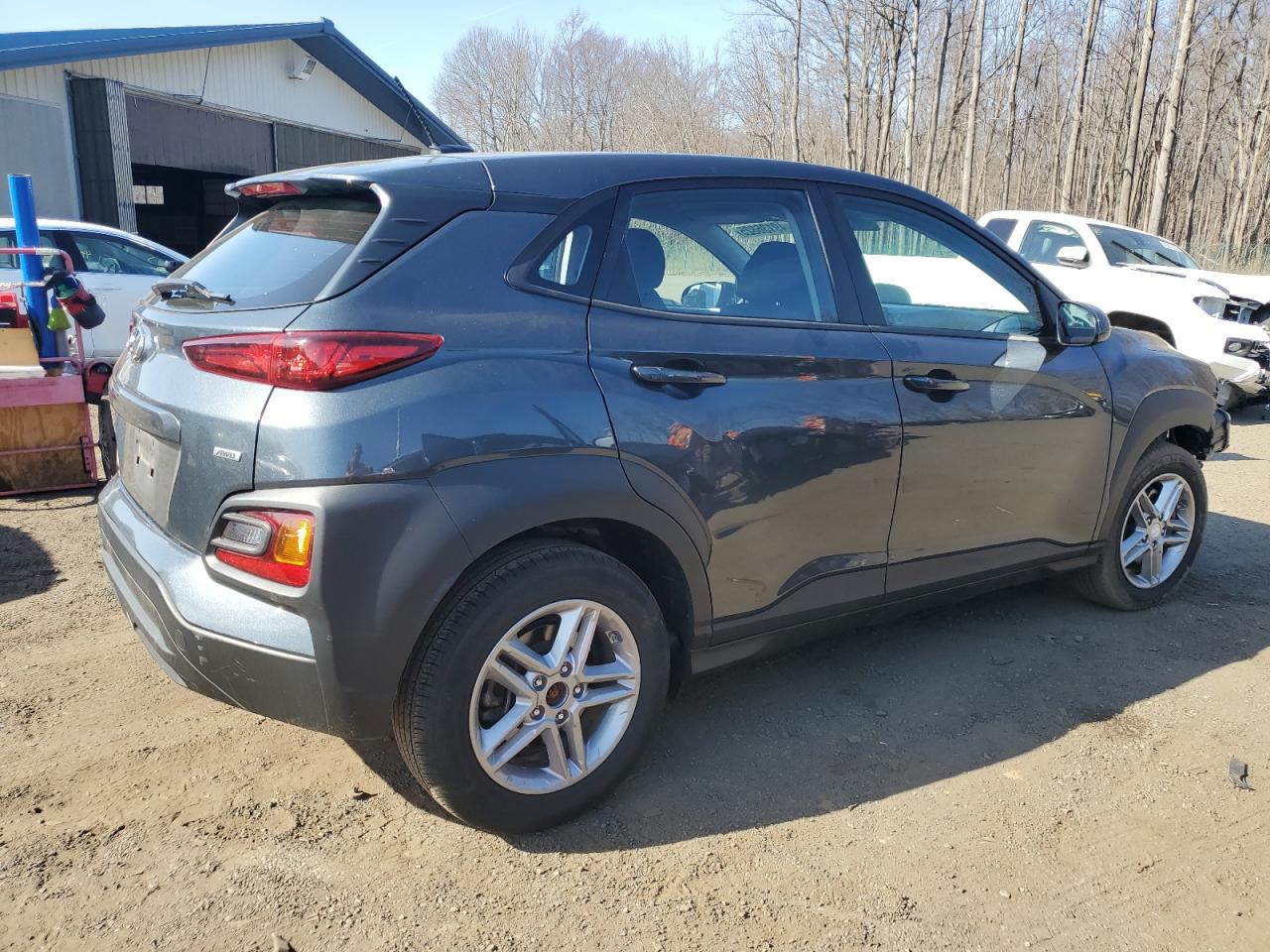 2018 Hyundai Kona VIN KM8K1CAAXJU114043 Copart auction photo, front end damage thumbnail 3