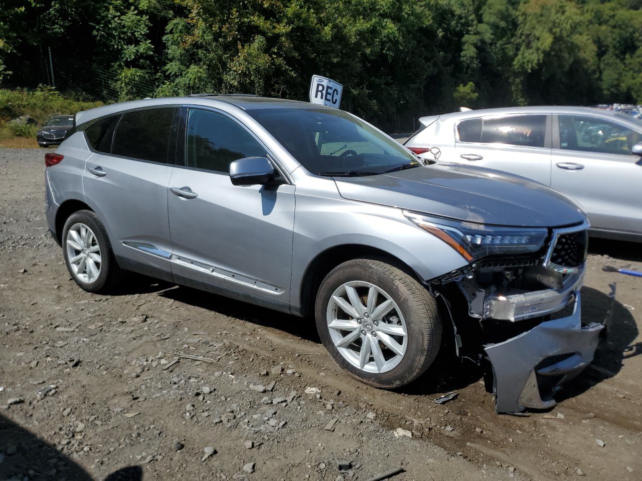 2020 Acura RDX VIN 5J8TC2H38LL015946 Copart auction photo, all over damage thumbnail 4