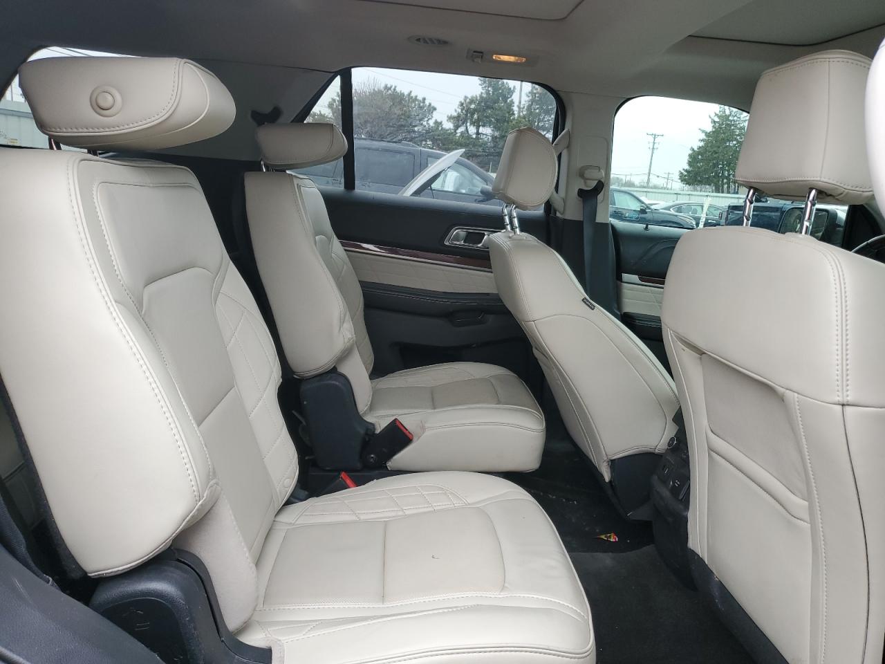 2017 Ford Explorer VIN 1FM5K8HTXHGD23452 Copart auction photo, front end damage thumbnail 11
