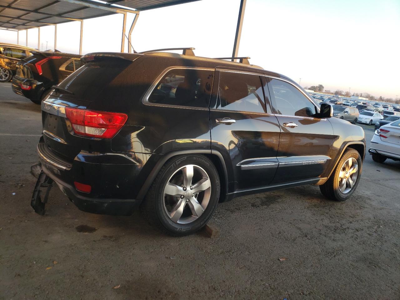 2013 Jeep Grand Cherokee VIN 1C4RJFCG1DC522754 Copart auction photo, all over damage thumbnail 3