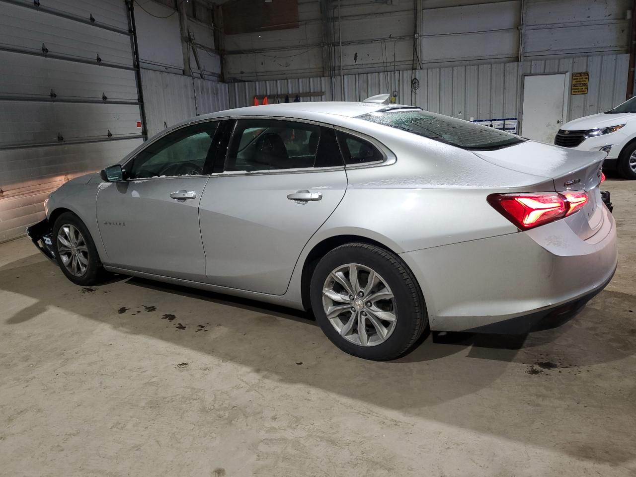 2022 Chevrolet Malibu VIN 1G1ZD5ST0NF132298 Copart auction photo, front end damage thumbnail 2