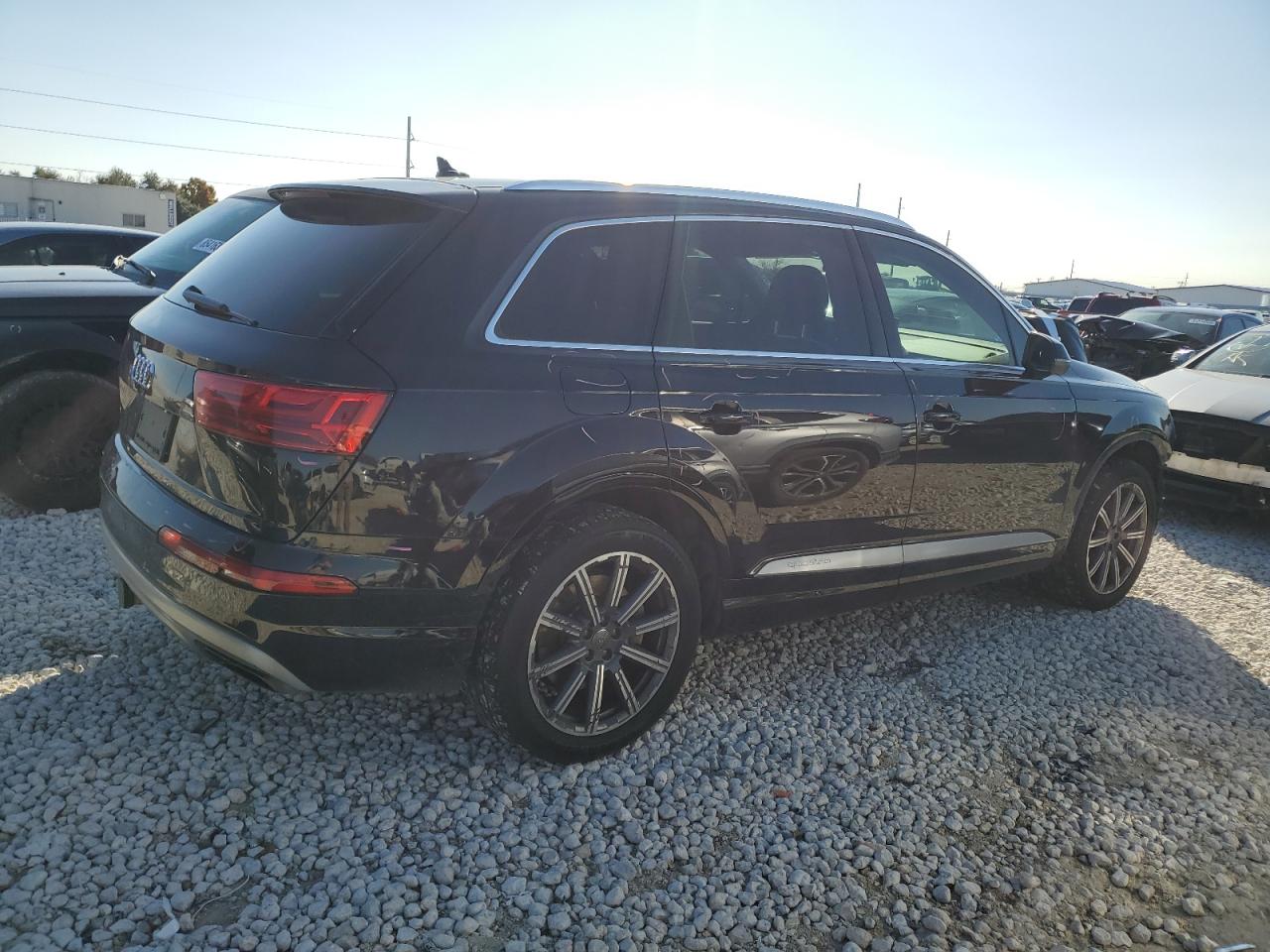 2019 Audi Q7 VIN WA1LHAF79KD034315 Copart auction photo, all over / hail damage thumbnail 3