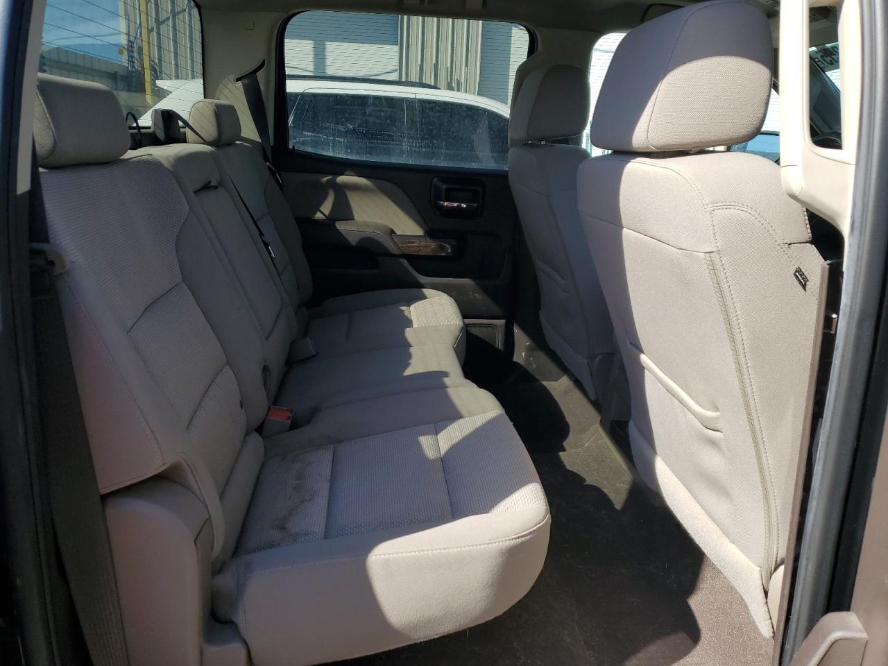 2018 Chevrolet Silverado VIN 3GCUKREC2JG614144 Copart auction photo, front end / rear end damage thumbnail 10