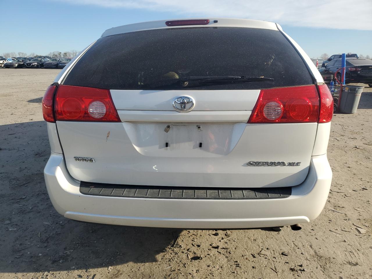 2008 Toyota Sienna VIN 5TDZK22C68S164205 Copart auction photo, top/roof damage thumbnail 6