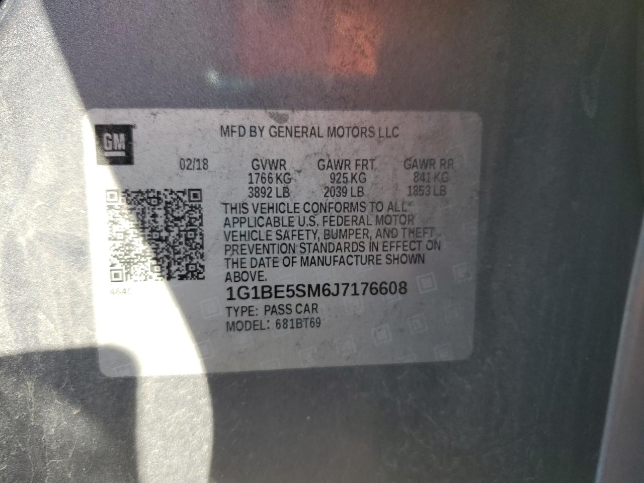 2018 Chevrolet Cruze VIN 1G1BE5SM6J7176608 Copart auction photo, rear end damage thumbnail 14