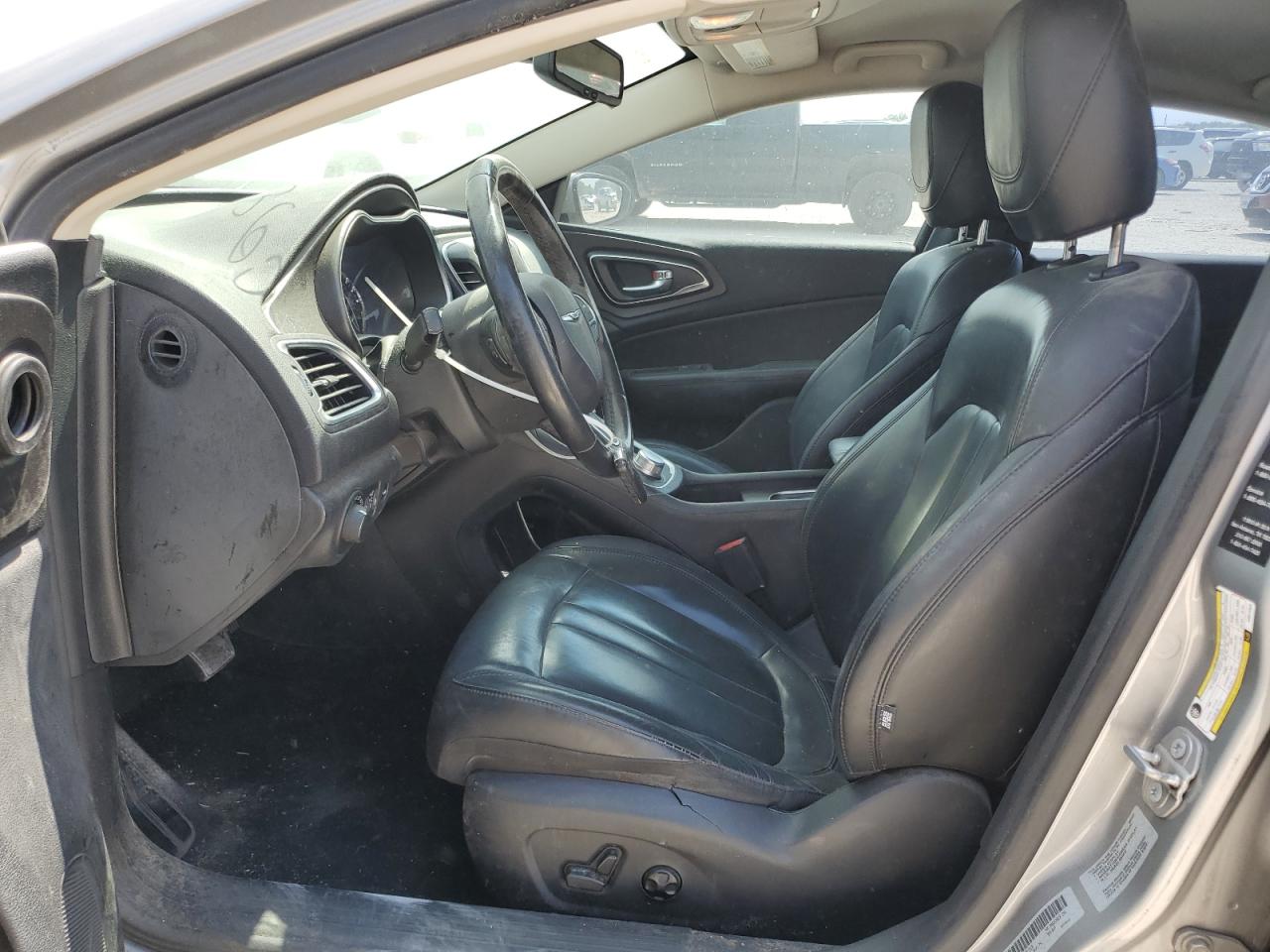 2017 Chrysler 200 VIN 1C3CCCAB3HN511923 Copart auction photo, side / minor dent/scratches damage thumbnail 7