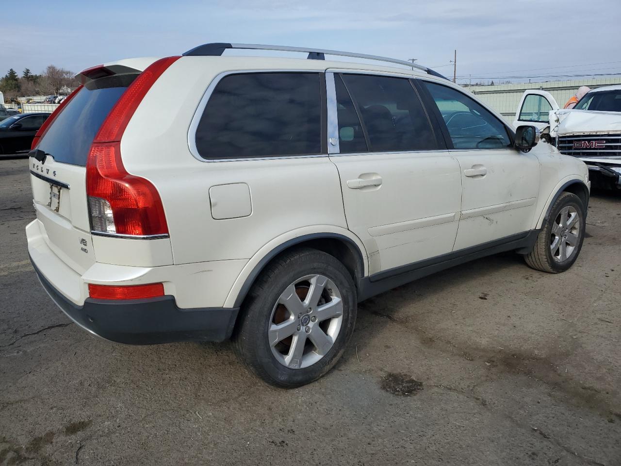 2010 Volvo XC90 VIN YV4852CZ1A1548172 Copart auction photo, side / rear end damage thumbnail 3