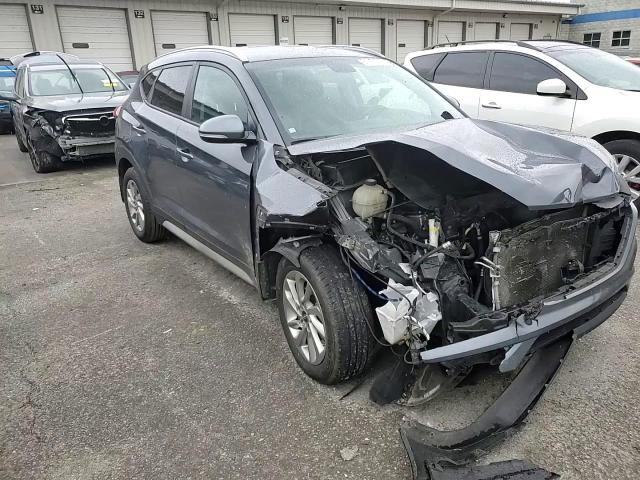 2017 Hyundai Tucson VIN KM8J33A46HU409974 Copart auction photo, front end damage thumbnail 11