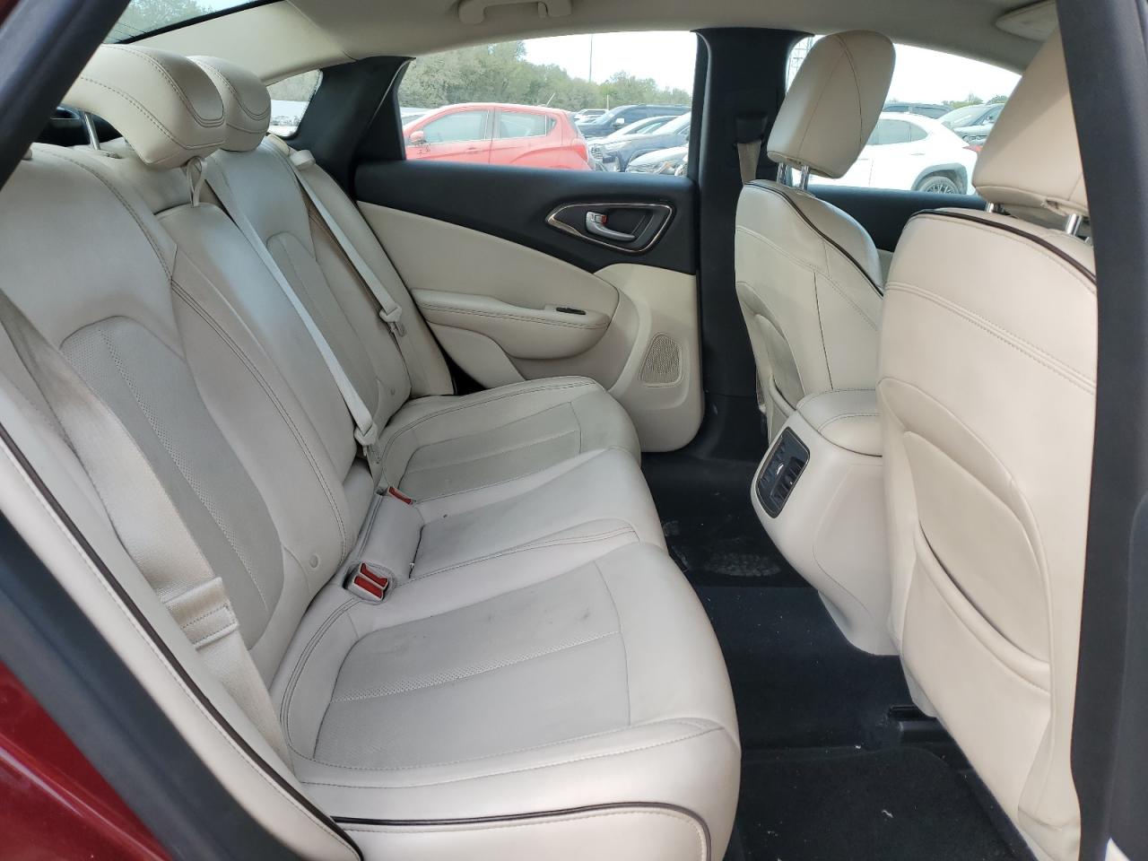 2015 Chrysler 200 VIN 1C3CCCEG6FN567244 Copart auction photo, front end / minor dent/scratches damage thumbnail 10