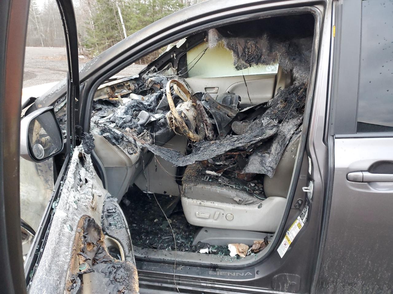 2012 Toyota Sienna VIN 5TDKK3DC1CS217003 Copart auction photo, burn damage thumbnail 7