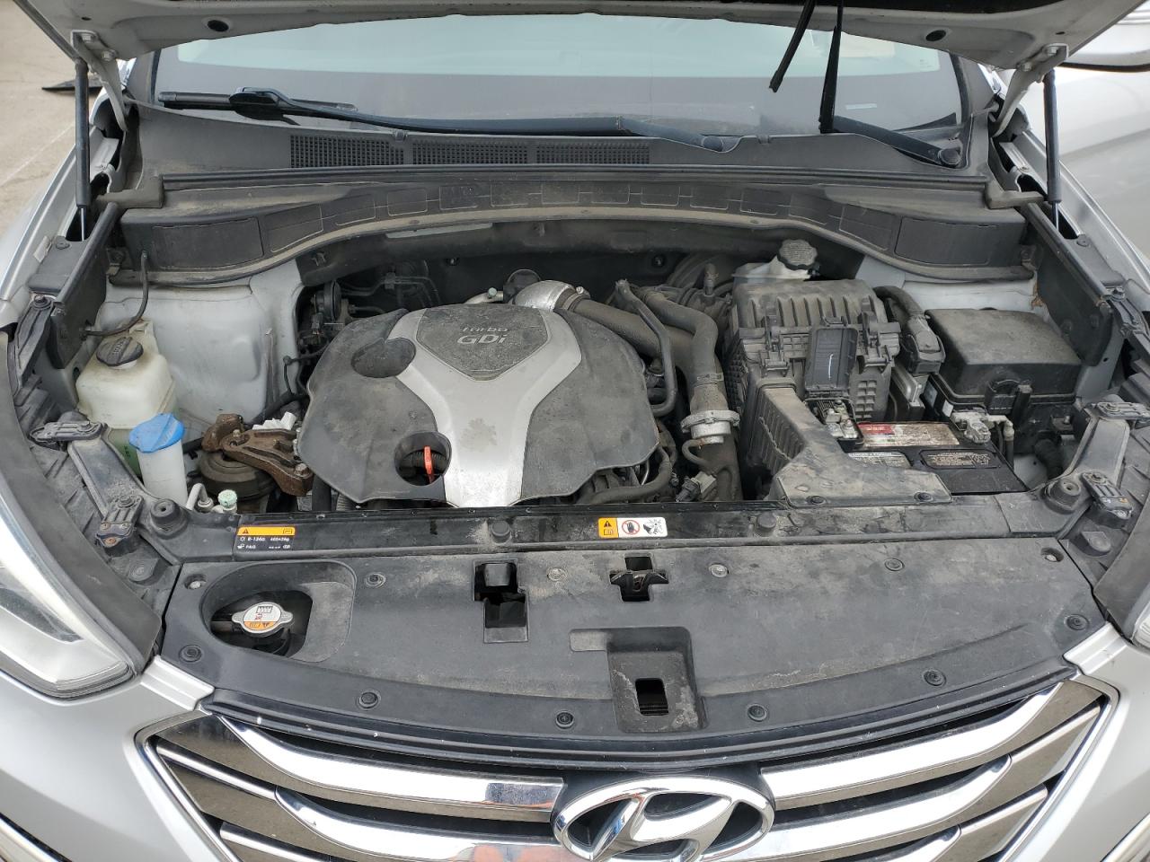 2014 Hyundai Santa Fe VIN 5XYZU3LA2EG191553 Copart auction photo, minor dent/scratches damage thumbnail 12