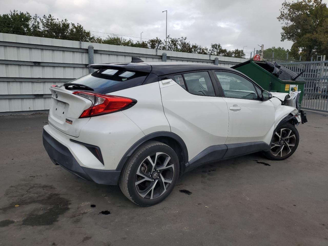 2019 Toyota C-HR VIN NMTKHMBX8KR084750 Copart auction photo, front end damage thumbnail 3