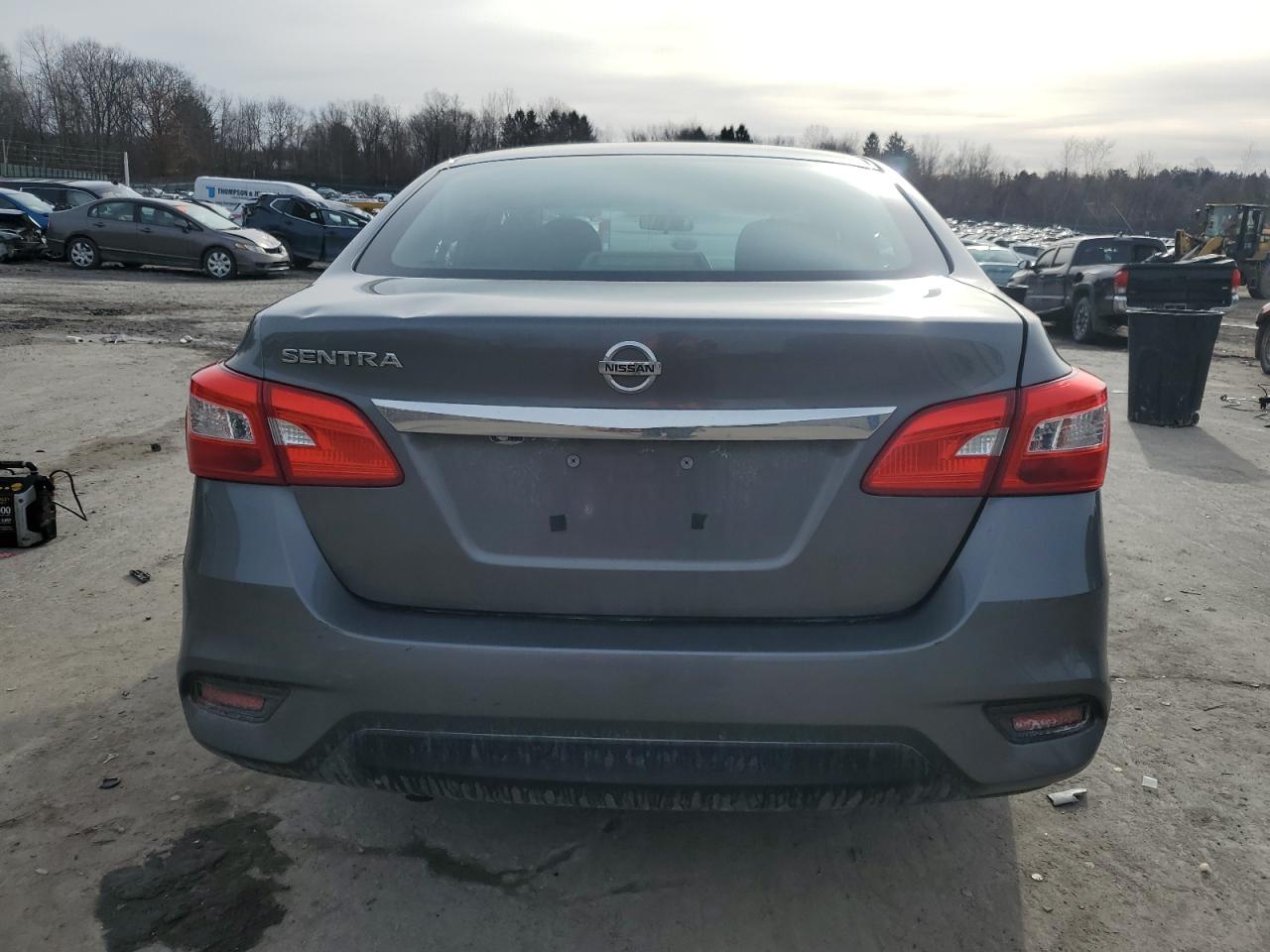 2018 Nissan Sentra VIN 3N1AB7APXJY305874 Copart auction photo, side / rear end damage thumbnail 6