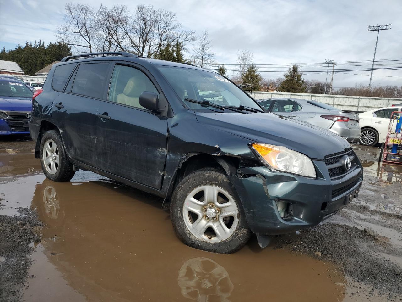2012 Toyota RAV 4 VIN 2T3BF4DV8CW250073 Copart auction photo, front end / side damage thumbnail 4