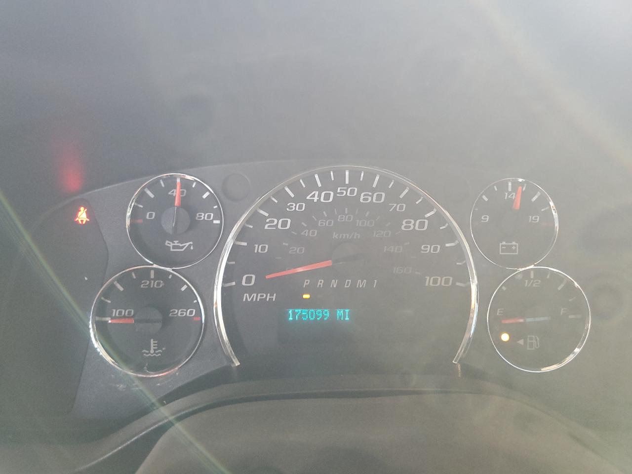 2015 GMC Savana VIN 1GTW7FCF9F1904313 Copart auction photo, front end / rear end damage thumbnail 9