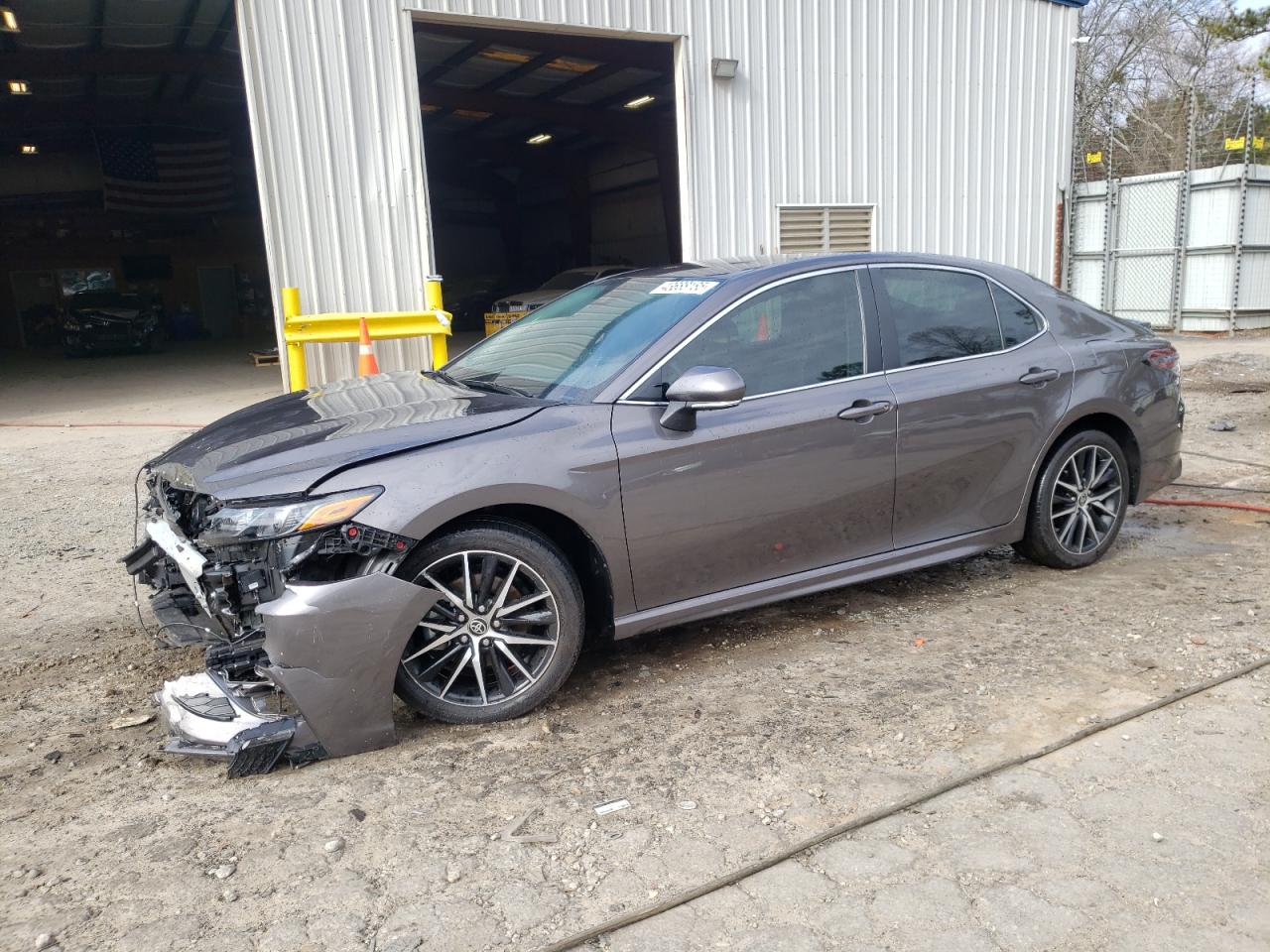 2023 Toyota Camry VIN 4T1G11AK7PU808684