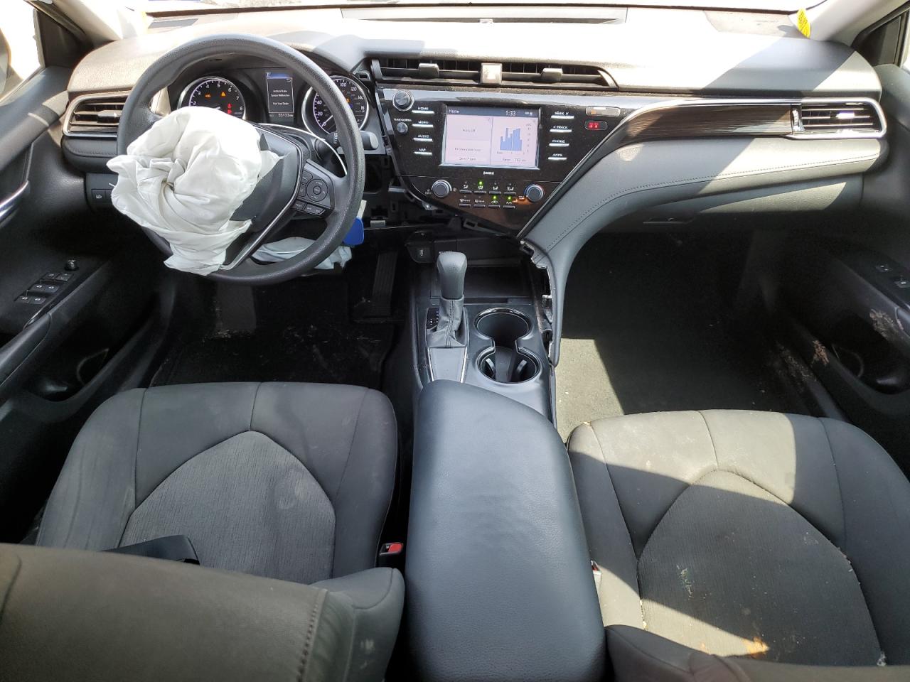 2020 Toyota Camry VIN 4T1C11AK3LU884671 Copart auction photo, front end damage thumbnail 8