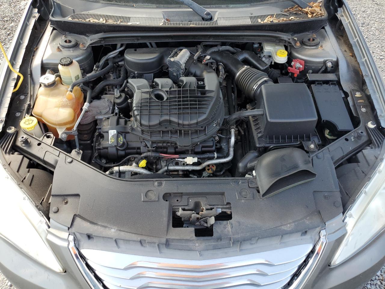 2012 Chrysler 200 VIN 1C3CCBBG4CN205889 Copart auction photo, water/flood / front end damage thumbnail 11