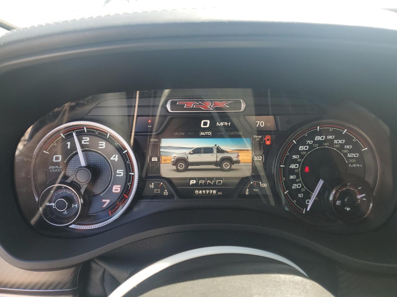 2022 RAM 1500 VIN 1C6SRFU99NN120892 Copart auction photo, minor dent/scratches damage thumbnail 9