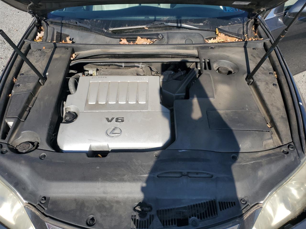 2008 Lexus ES VIN JTHBJ46G082180659 Copart auction photo, rear end / minor dent/scratches damage thumbnail 11