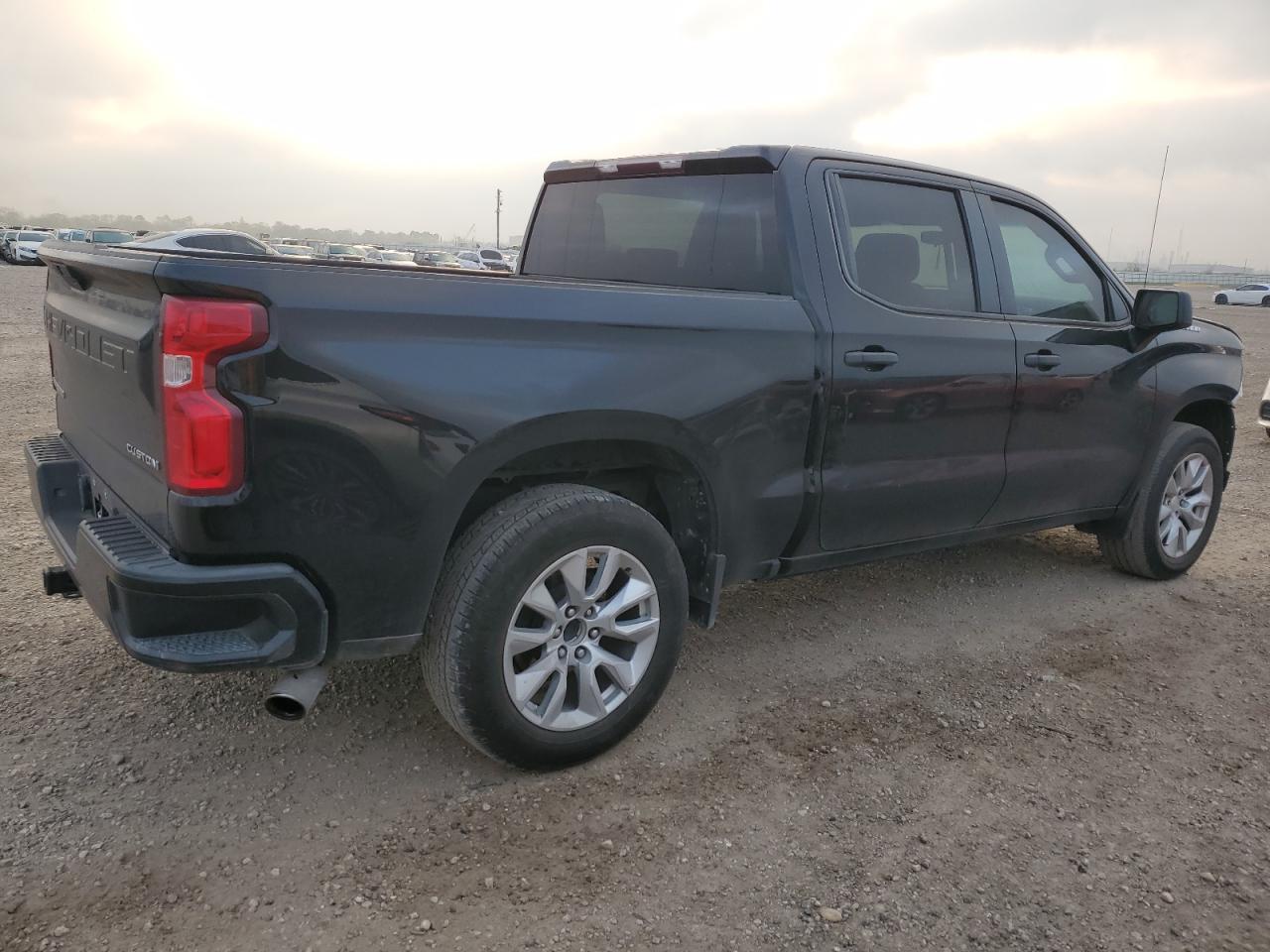 2019 Chevrolet Silverado VIN 3GCPWBEH4KG223857 Copart auction photo, front end / minor dent/scratches damage thumbnail 3