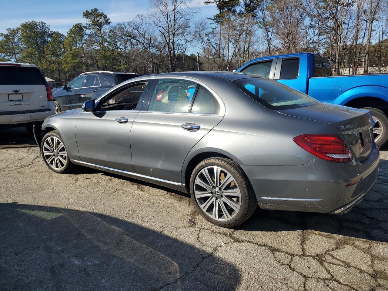 2019 Mercedes-Benz E-klasse VIN WDDZF6JBXKA565531 Copart auction photo, front end damage thumbnail 2