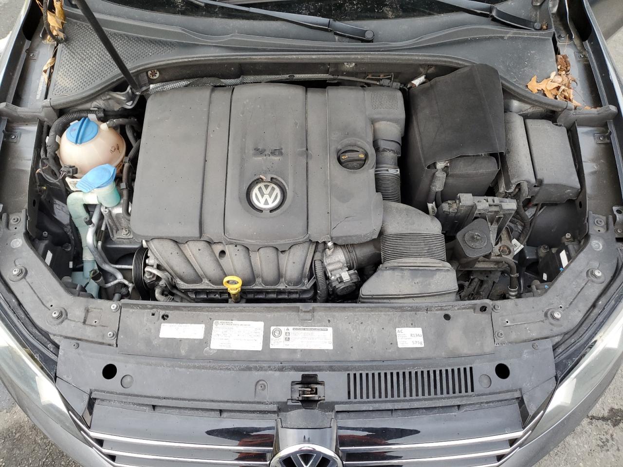 2014 Volkswagen Passat VIN 1VWBP7A38EC018710 Copart auction photo, rear end damage thumbnail 11