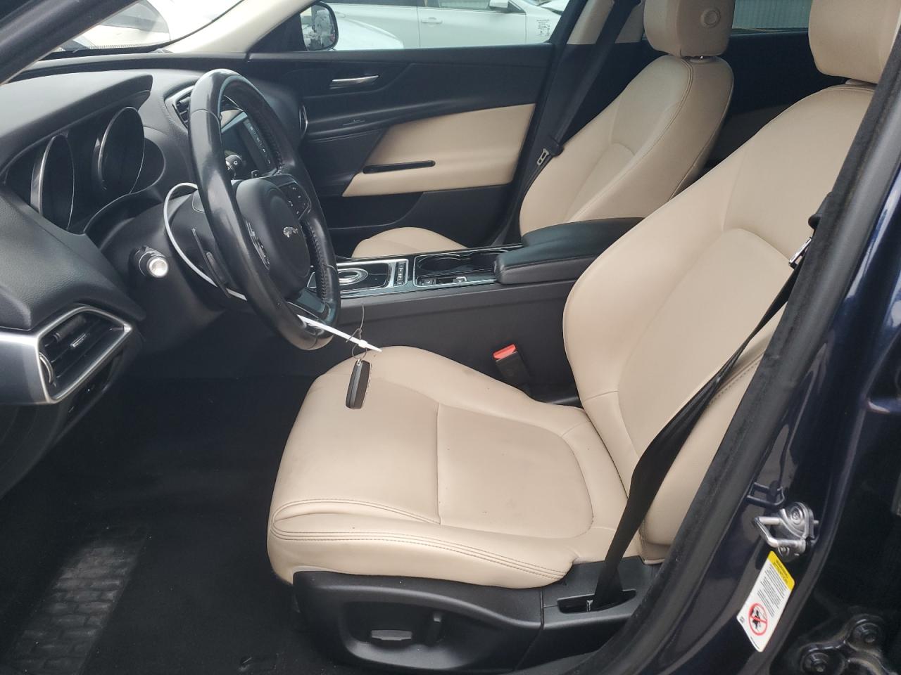 2017 Jaguar XE VIN SAJAR4BG7HA969104 Copart auction photo, front end damage thumbnail 7