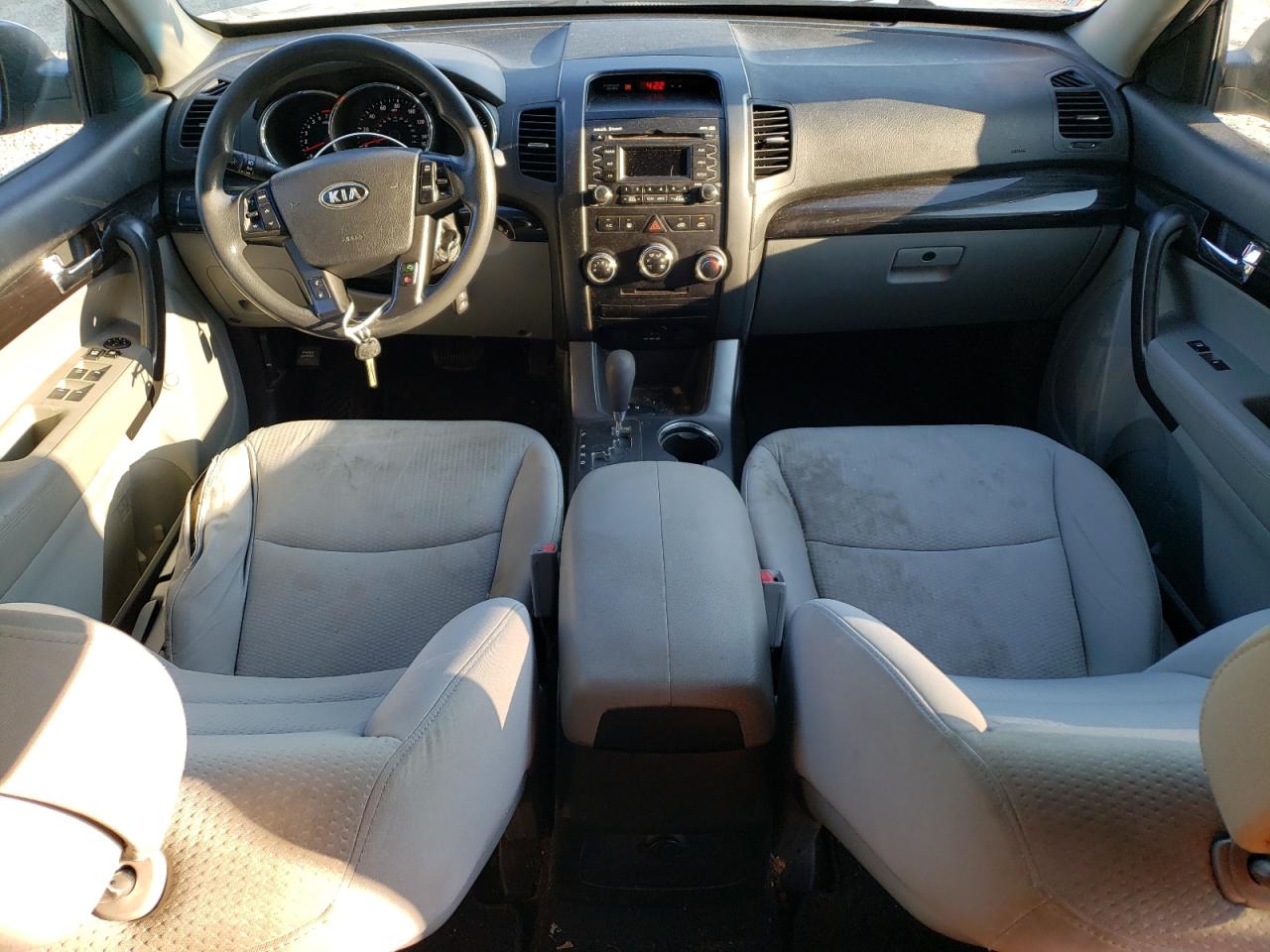 2011 KIA Sorento VIN 5XYKT3A11BG084271 Copart auction photo, rear end damage thumbnail 8