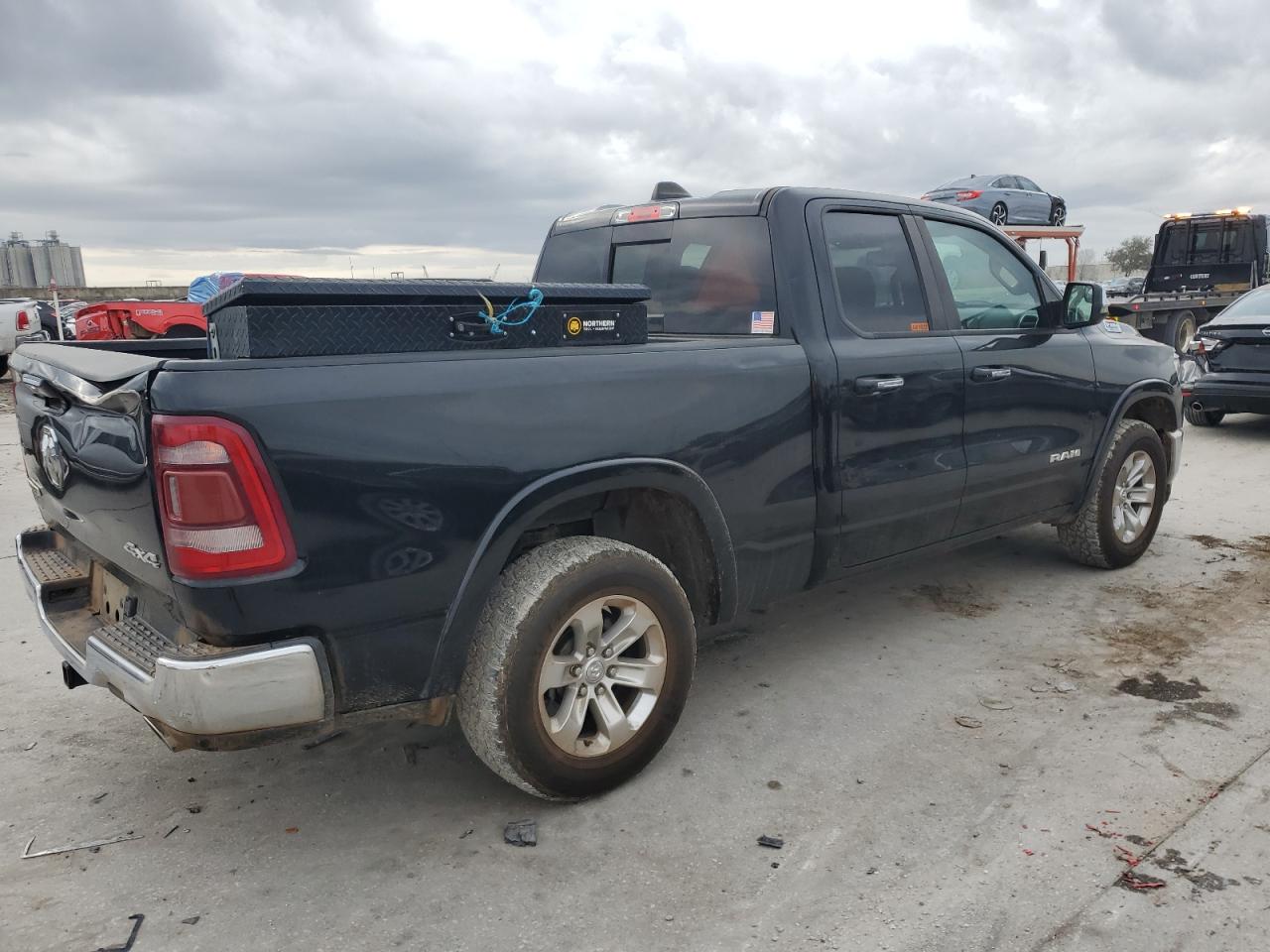 2019 RAM 1500 VIN 1C6SRFDT2KN751846 Copart auction photo, normal wear damage thumbnail 3