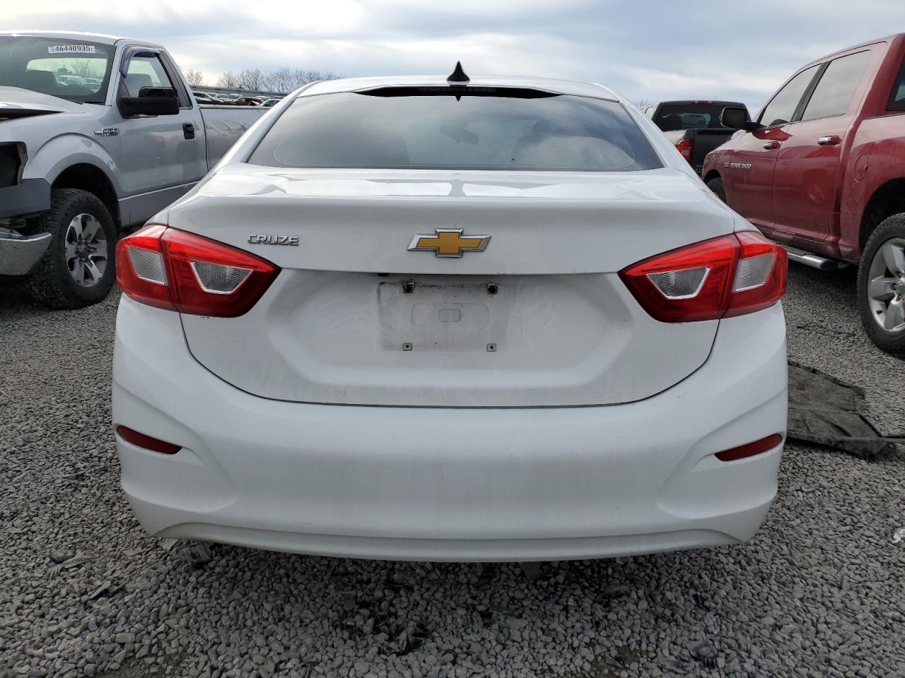 2017 Chevrolet Cruze VIN 1G1BC5SM7H7248092 Copart auction photo, side / rear end damage thumbnail 6