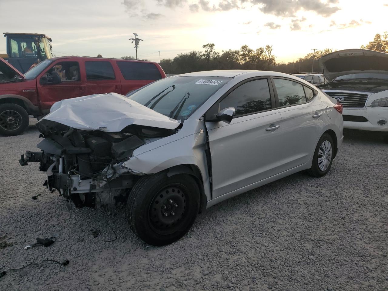 2019 Hyundai Elantra VIN 5NPD74LF3KH492615